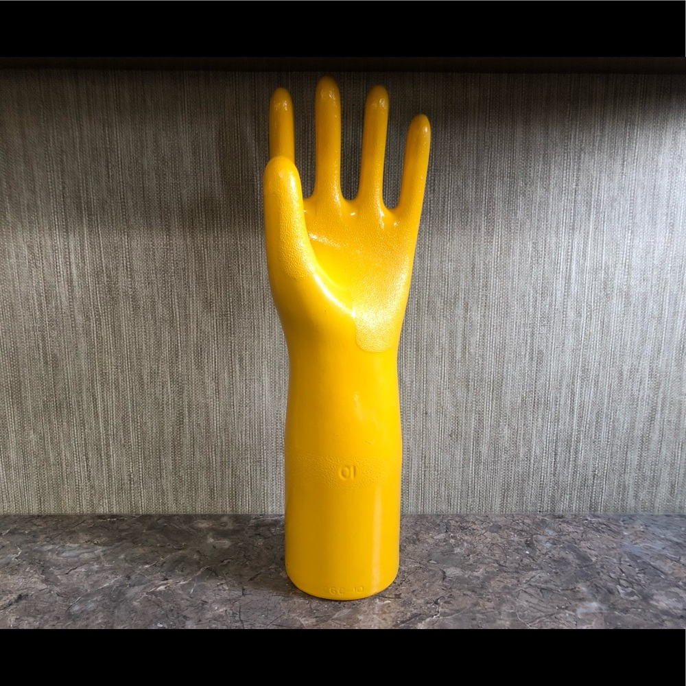 Unique Retro Hand Statue